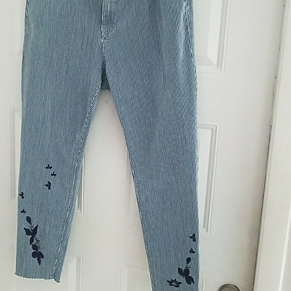 Blue Stripped stretch mid rise jeans pants